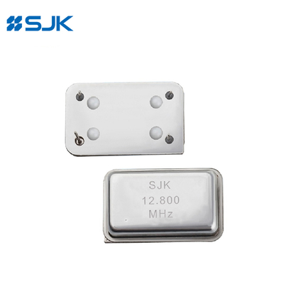comprar TCXO 10-52MHz 3.3V 10pF Cliepped Sine Wave Output a través de un agujero de 14 pines online manufacture